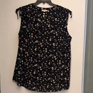 Pleione Sleeveless Floral Blouse 1X